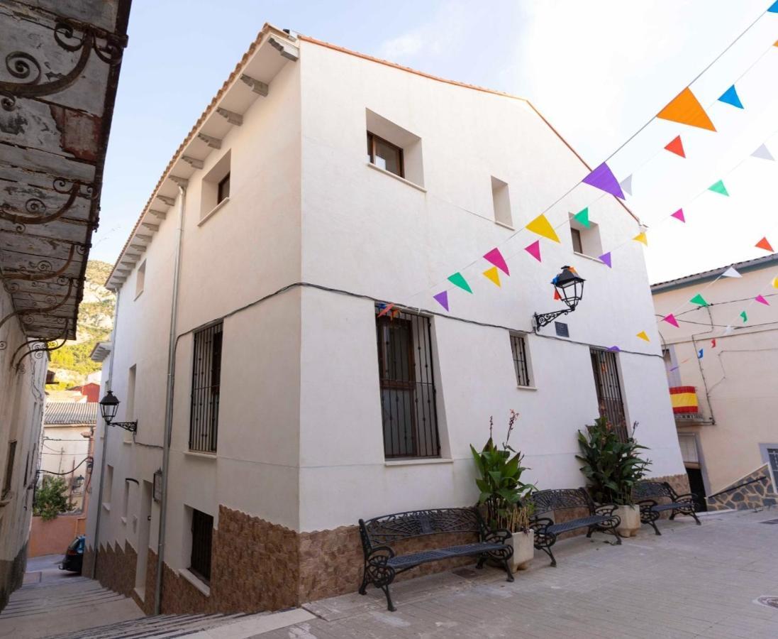 Pla De La Casa Villa Quatretondeta Exterior photo